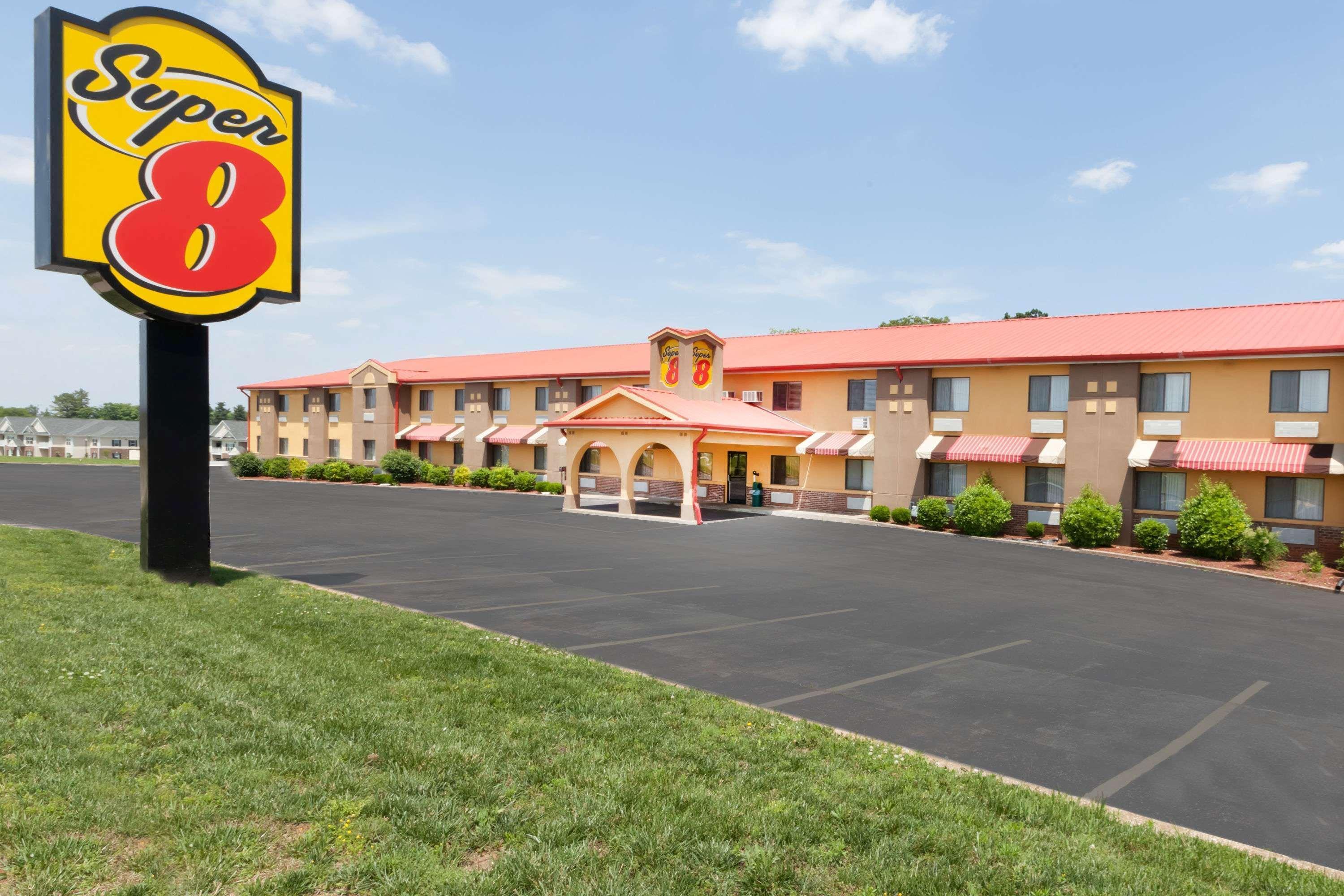 Super 8 South By Wyndham Hotel Bowling Green Buitenkant foto