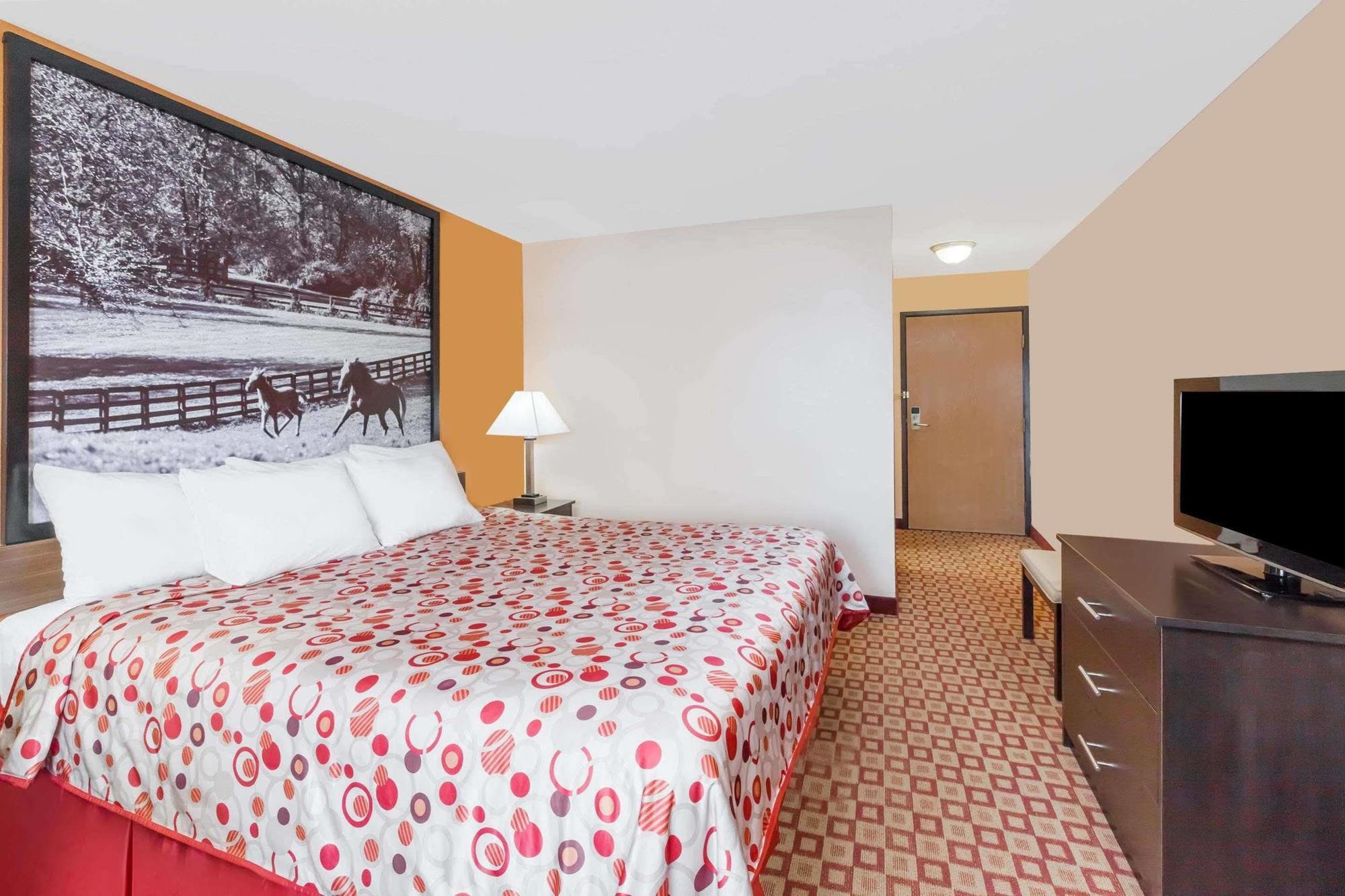 Super 8 South By Wyndham Hotel Bowling Green Buitenkant foto